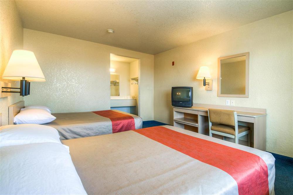 Motel 6-Anaheim, Ca - Fullerton East Bilik gambar