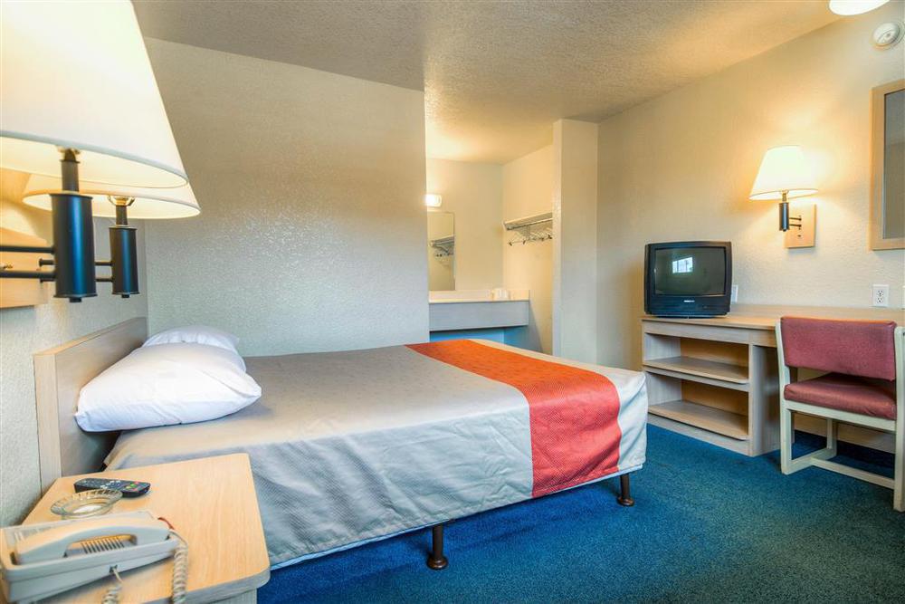 Motel 6-Anaheim, Ca - Fullerton East Bilik gambar